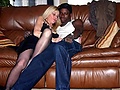 Filename=542586660.jpg
Filesize=64KB
Dimensions=903x600
Date added=Apr 29, 2010 542586660.jpg