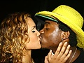 BACIO_INASPETTATO_MA_PIACEVOLE.jpg