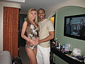 Filename=Lina_and_Lee.jpg
Filesize=100KB
Dimensions=640x480
Date added=May 03, 2009 Lina_and_Lee.jpg