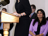 caption_10_23_006.jpg
